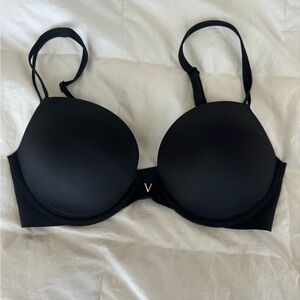 Victorias Secret illusion push-up bra
